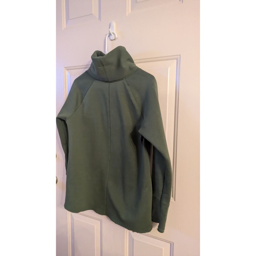 HYFVE Green Chunky Turtleneck Sweatshirt, Size Small, Oversized
